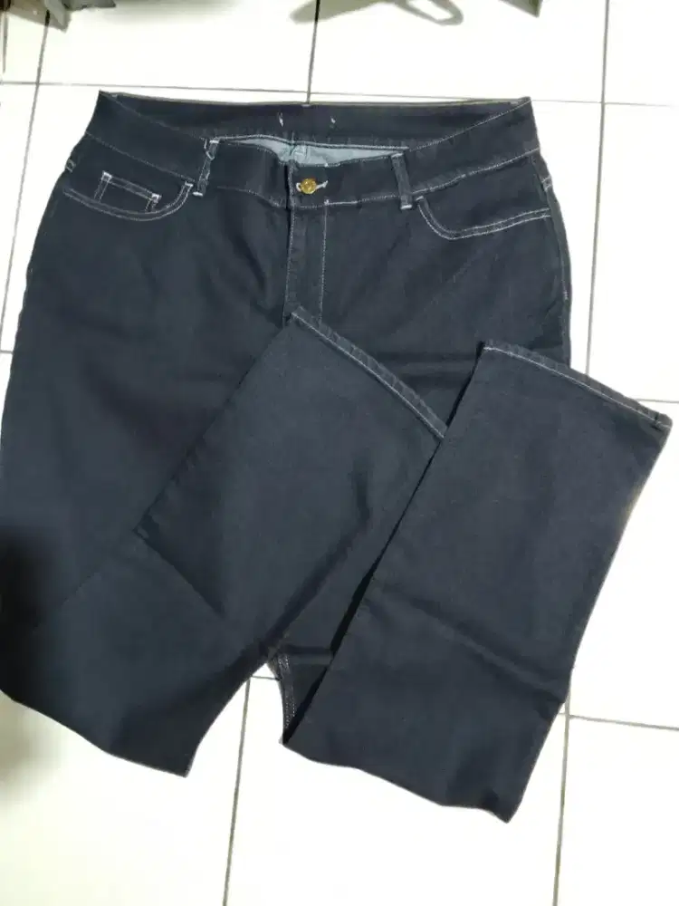 Gap size 36,kondisi baru,jual 150k