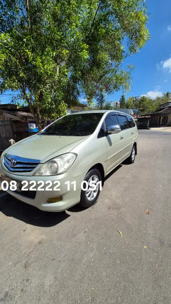 Toyota Innova Diesel 2.5V AT 2009