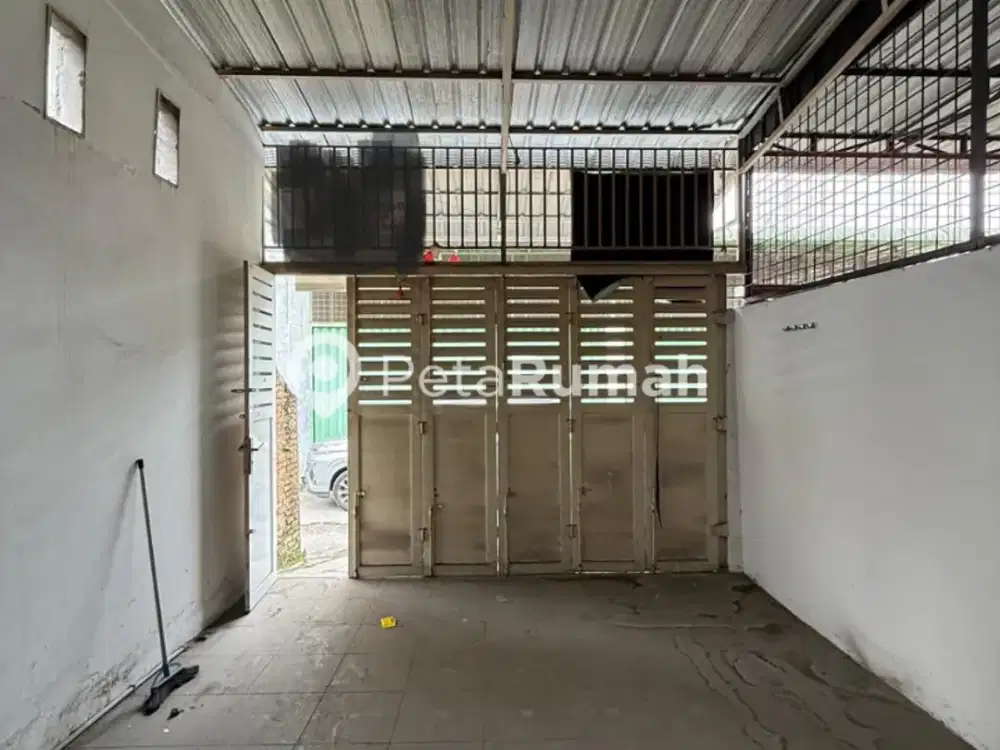 DIJUAL RUMAH JALAN HM YAMIN GANG BIDAN - MEDAN PERJUANGAN  (indra & hanny)