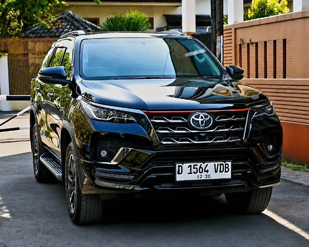 Toyota Fortuner VRZ TRD AT 2020