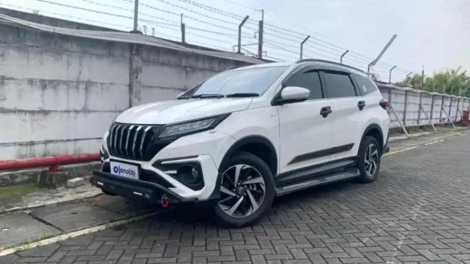 DP RENDAH Toyota Rush 1.5 S GR Sport Bensin-AT 2023 KIW