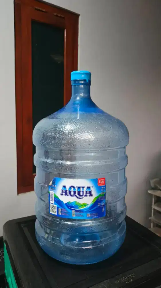 Galon aqua asli kosongan
