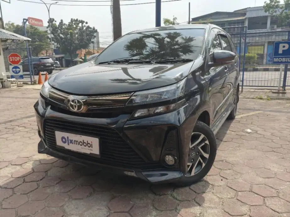 DP Murah Toyota Avanza  1.5 Veloz Bensin-AT 2020 Hitam