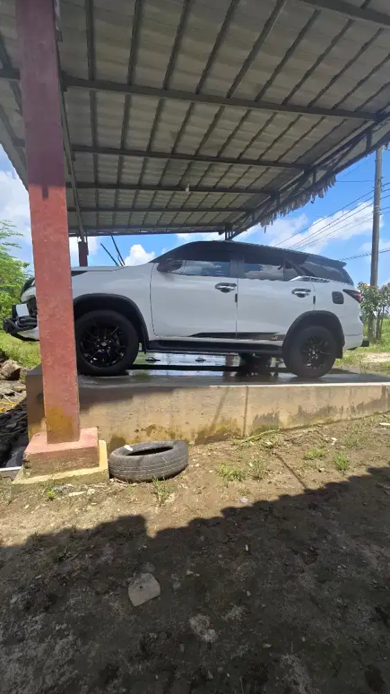 FORTUNER GR  2.8 4x2 2022