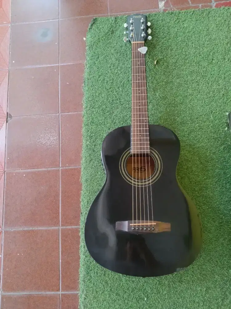 Gitar akustik fri5 by fender 3/4