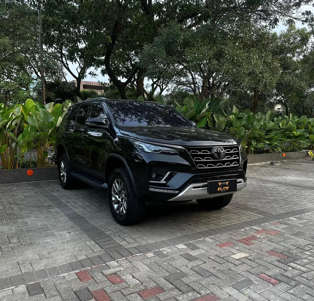 ! LOW ODO ! Toyota Fortuner 2.8 VRZ 2022