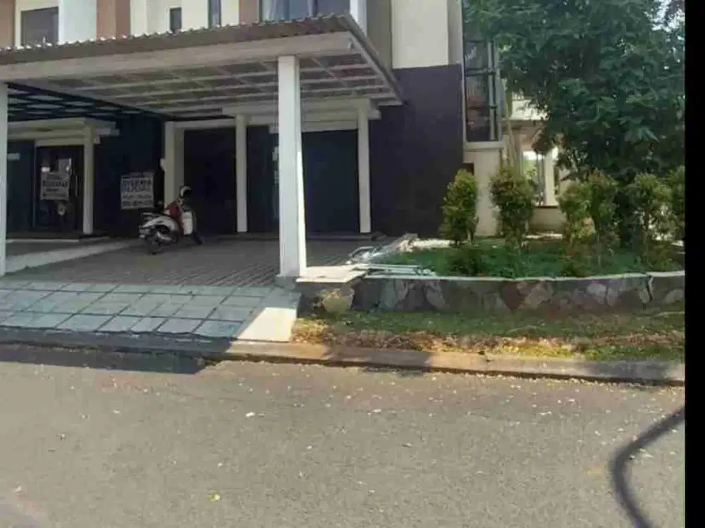 Dijual/Disewakan Rumah 2 Lantai 5 KT di Asera One South Harapan Indah