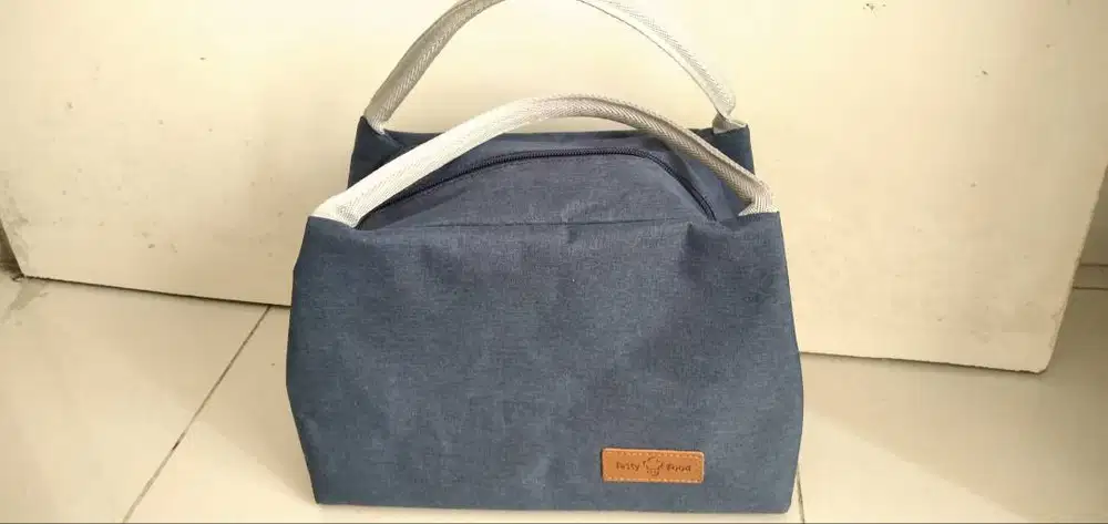 Tas bekal (dlm lapisan foil)