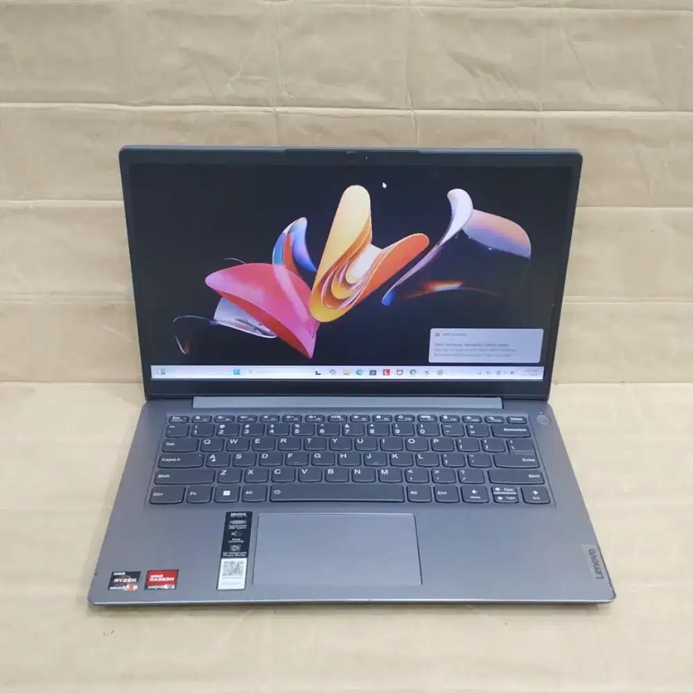 Laptop Lenovo Ideapad 3 Amd Ryzen 5-5625U RAM 8GB SSD 512GB