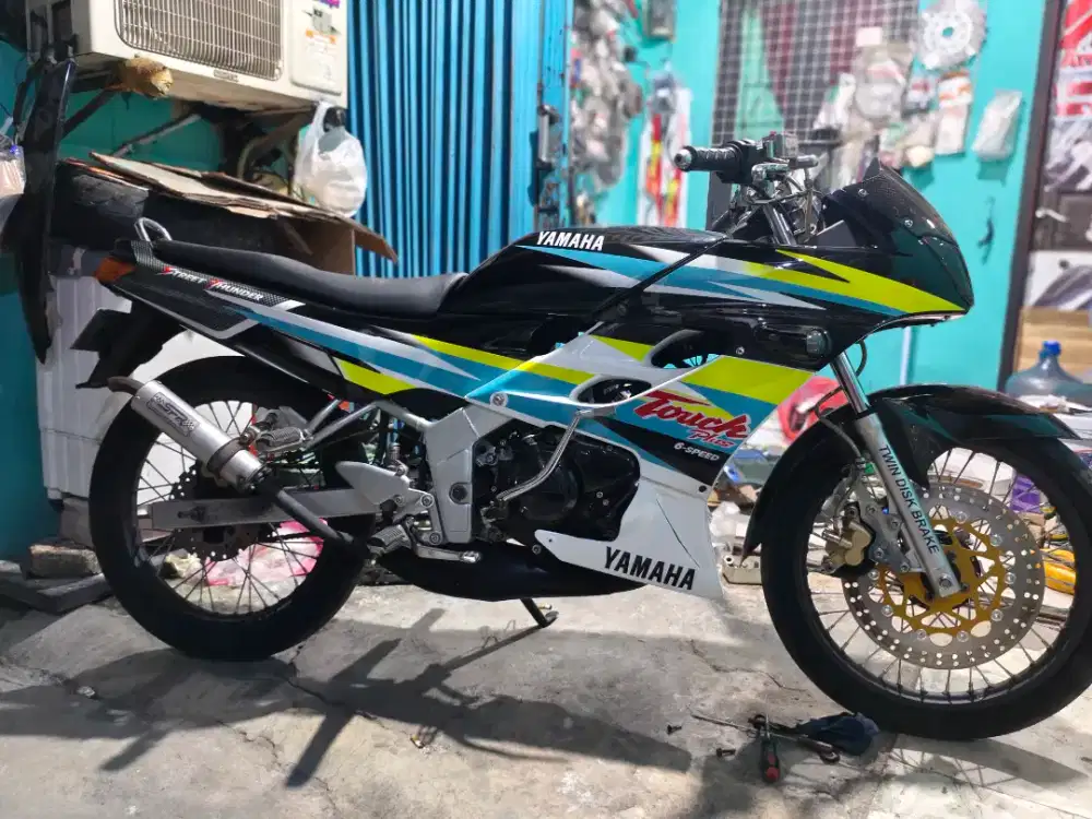 YAMAHA TOUCH TIARA 125 RX KING