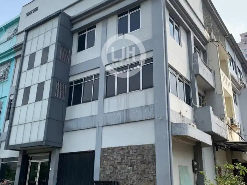 Ruko Dijual di Villa Gading Indah Kelapa Gading Jakarta Utara