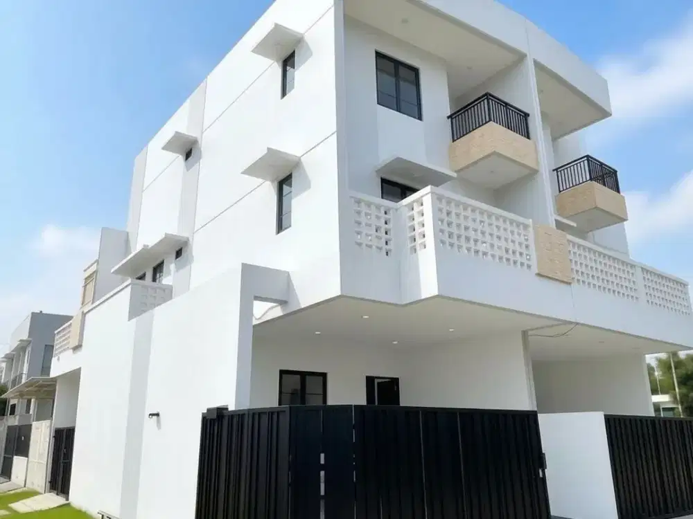 ANA RUMAH BARU UK 6X12M (HOOK) & 4X16M DI KOMPLEK TAMAN RATU