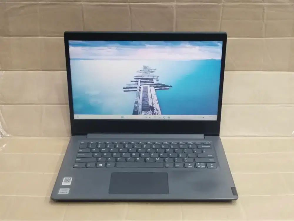 Laptop Lenovo V14 G2 Intel core i5-1035G1 RAM 8GB SSD 128GB
