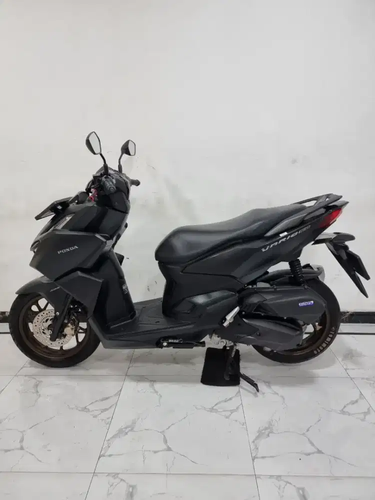 Honda Vario 160 ABS Keyless 2024 bln 4 Tipe Tertinggi Kredit DP 1 JT
