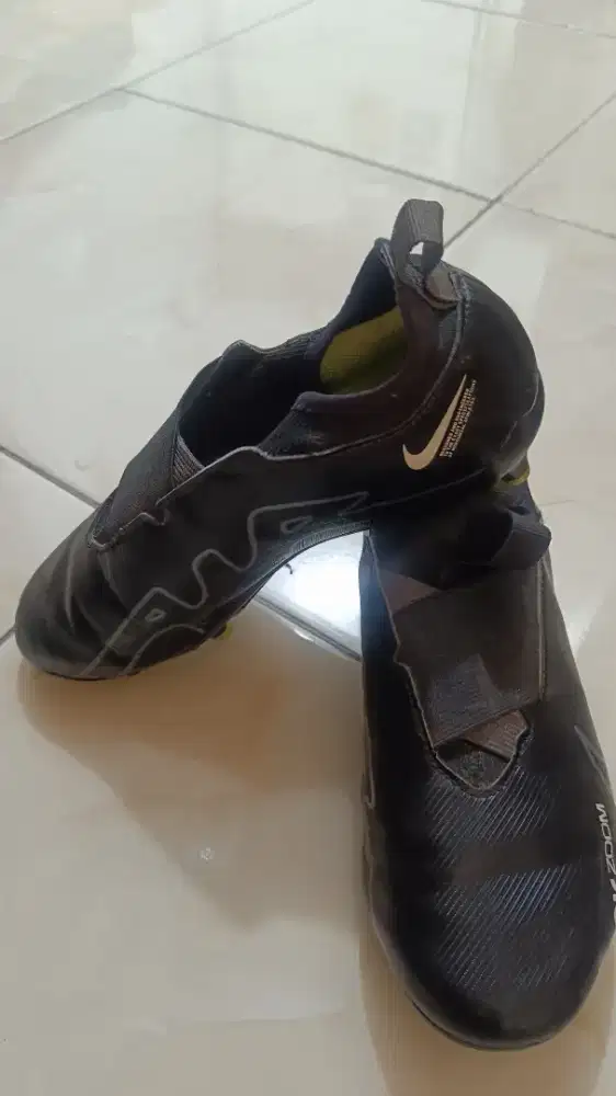 Jual Sepatu Bola Nike Air Zoom Mercurial  DJ5617001