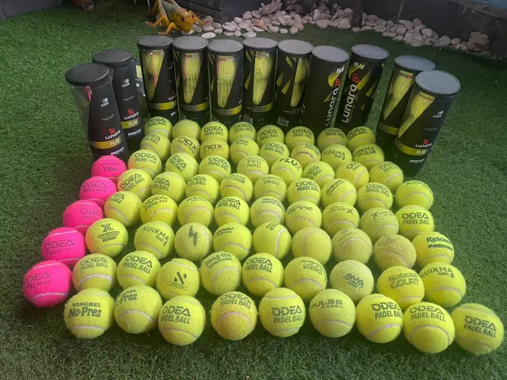 Bola padel bekas