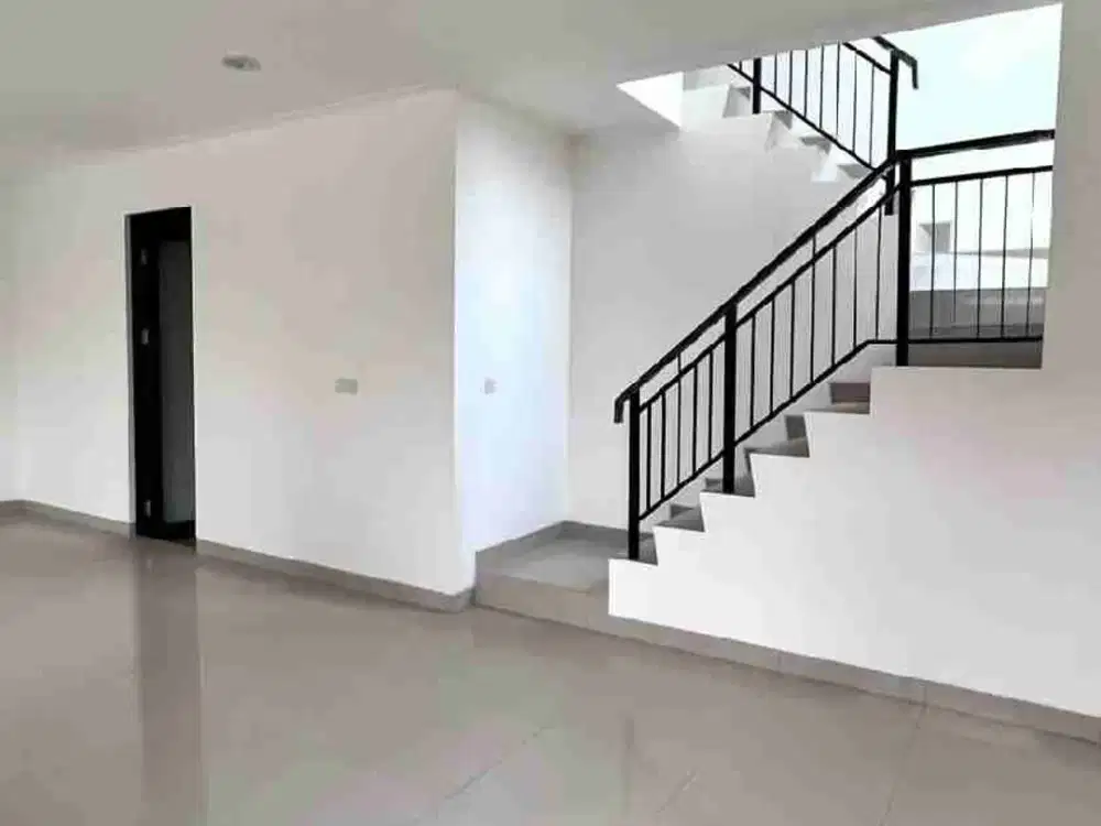 disewakan rumah Pik2 milenial 8x10 kosongan termurah