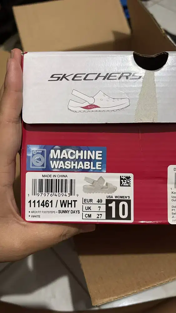 Skechers Sepatu Sandal Wanita Putih Size 40 — Baru, Kebesaran