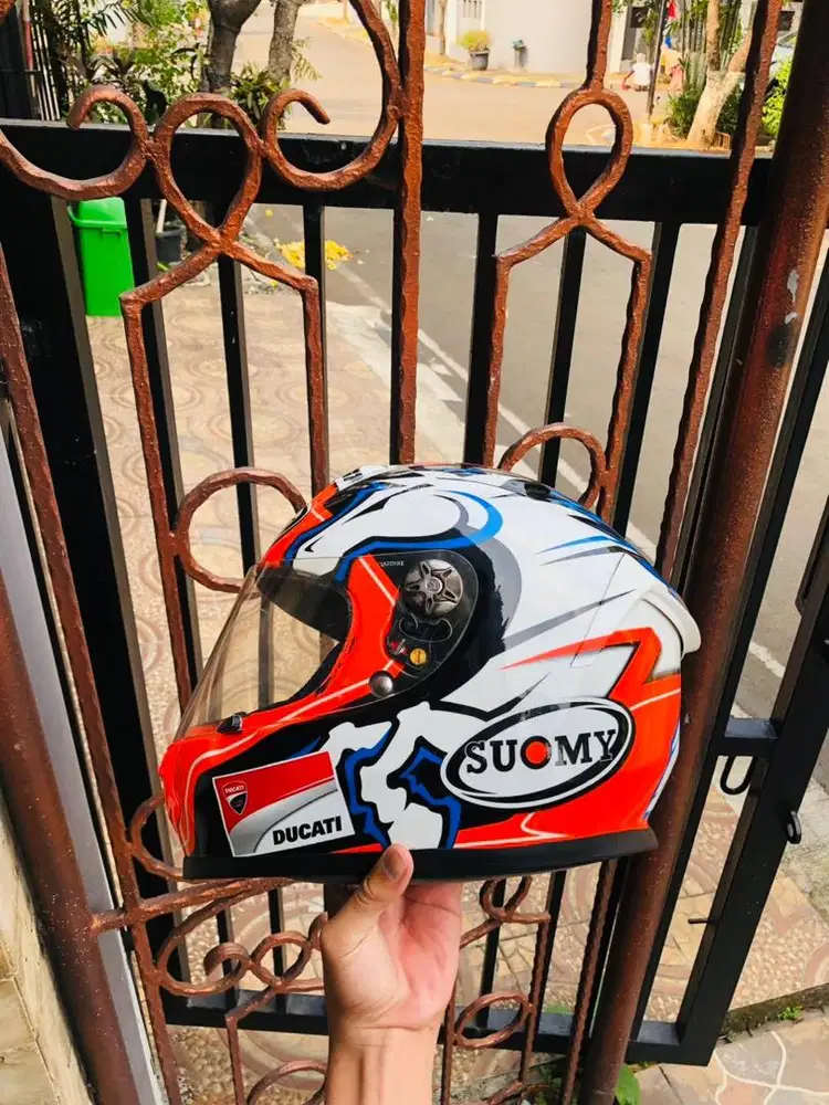 Helm Suomy sr sport