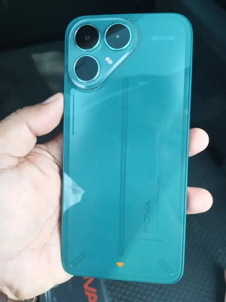 Tecno pova 8 5G 6/128gb echo green