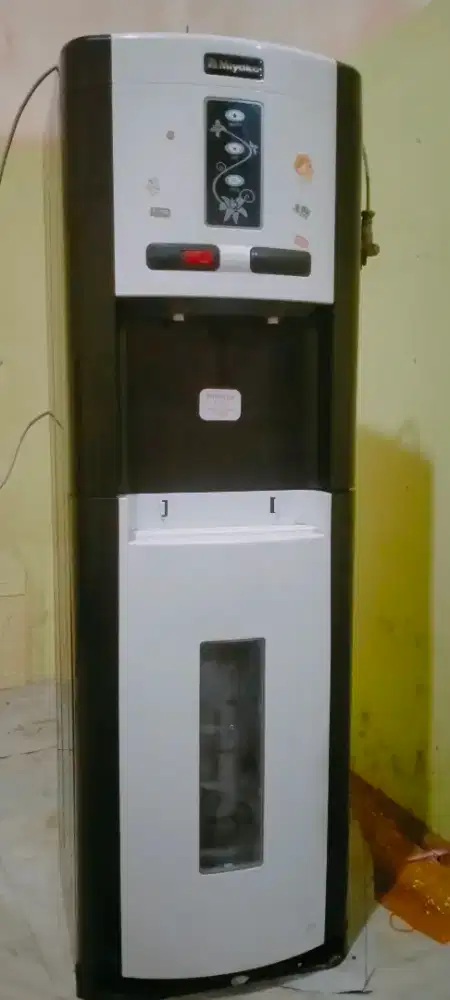 Dispenser miyako