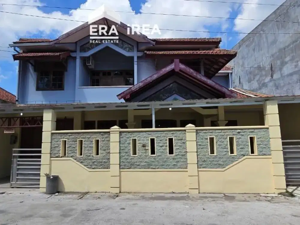 RUMAH KOST 2 LANTAI DIJUAL DI SOLO BARAT DEKAT KAMPUS UMS