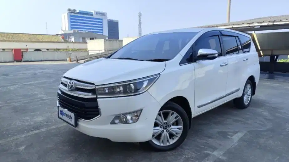 DP RENDAH Toyota Kijang Innova 2.4 Q Solar-AT 2016 SXH
