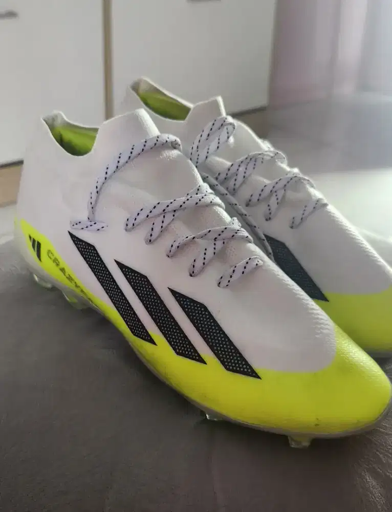 Sepatu bola/mini soccer Adidas uk 42
