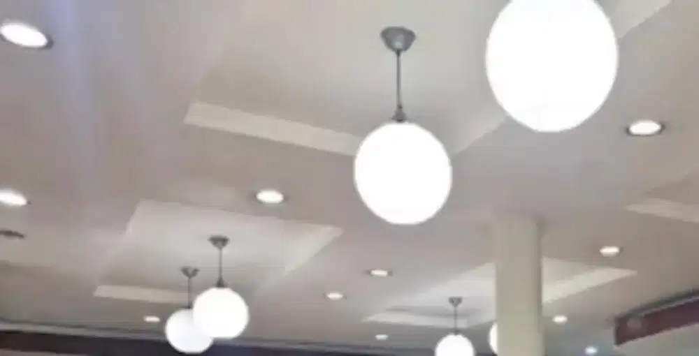 Lampu hias gantung