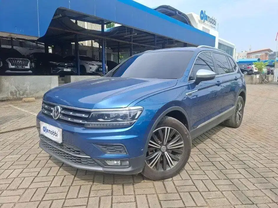 DP RENDAH - Volkswagen Tiguan Allspace 1.4 TSI Bensin-AT 2020