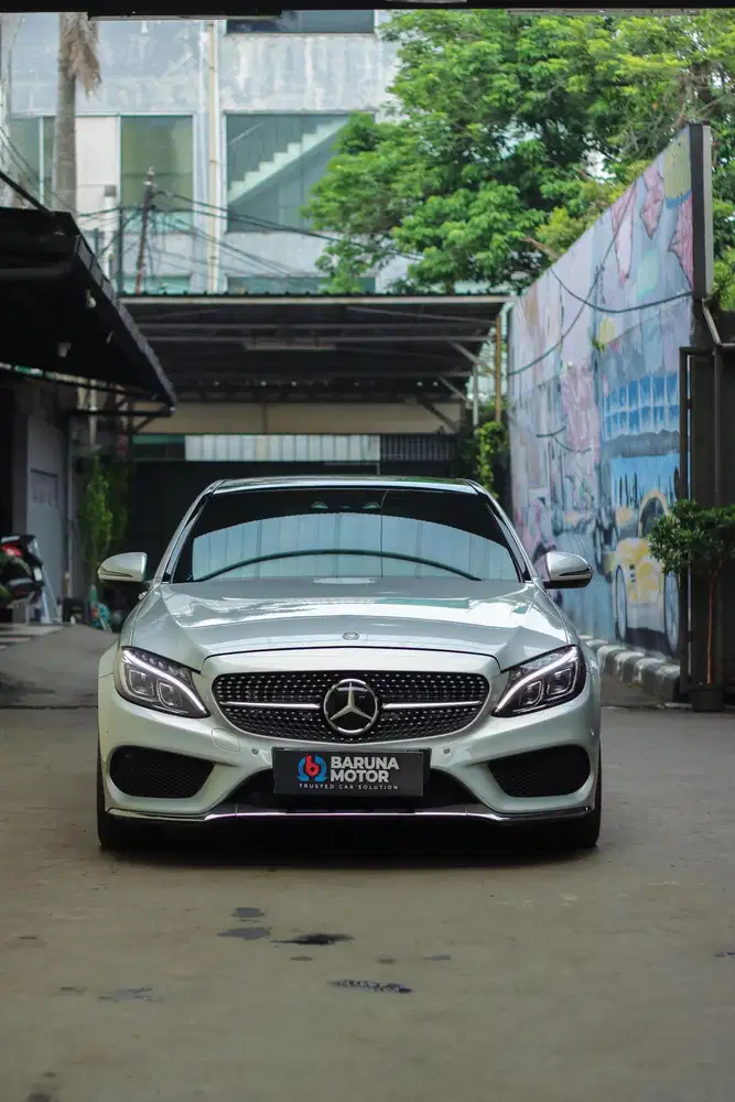 [ TDP 40 JT ) MERCEDES BENZ C300 AMG 2017