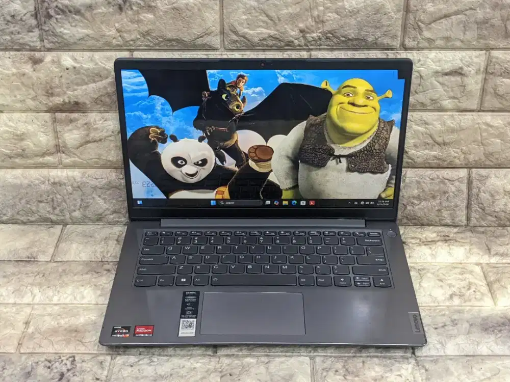 Laptop Lenovo Ideapad 3 Amd Ryzen 5-5625U RAM 8GB SSD 512GB