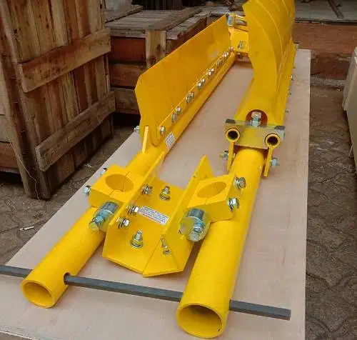 Belt Cleaner Conveyor by Masusskita