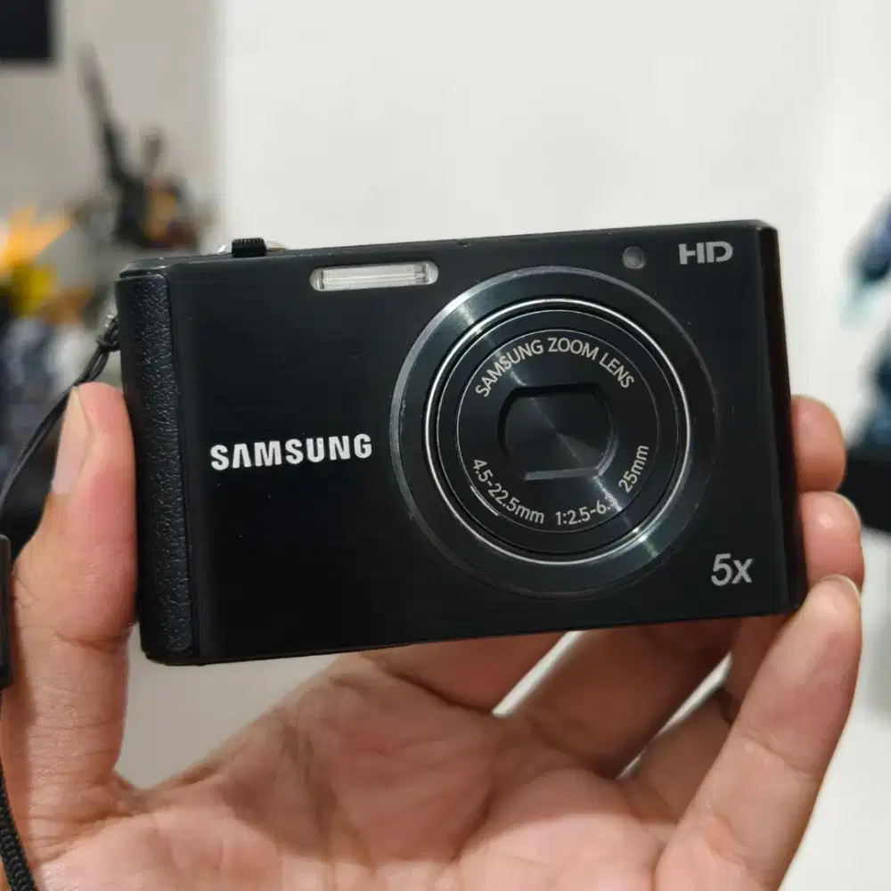 Kamera Digital Samsung St77
