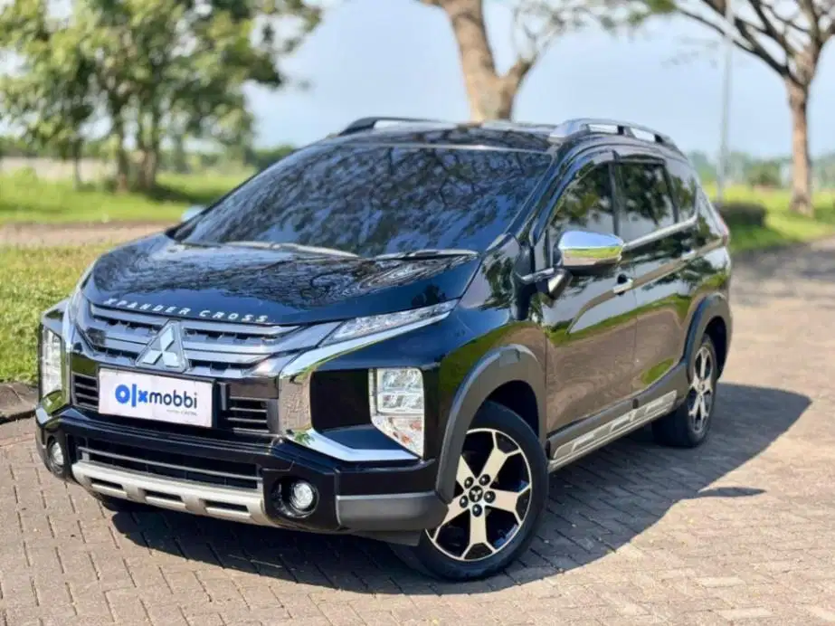 Low KM Mitsubishi Xpander 1.5 Cross Bensin-AT 2021 Hitam WSH