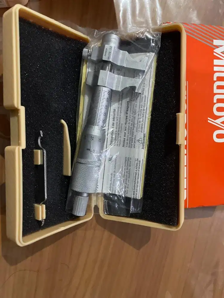 Micro meter inside outside