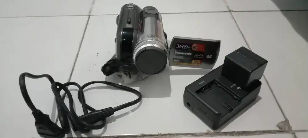 Handycam Panasonic NV-GS330 Istimewa