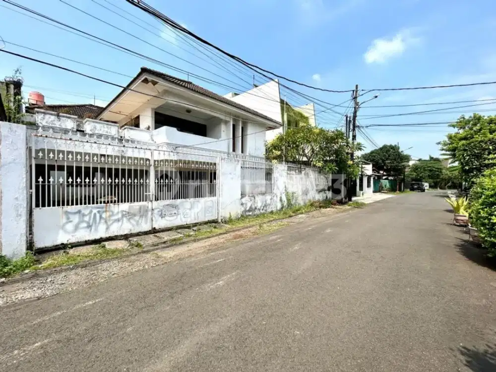 KOMPLEK PREMIUM TEBET ( ONE GATE SYSTEM ) AKSES LEBAR