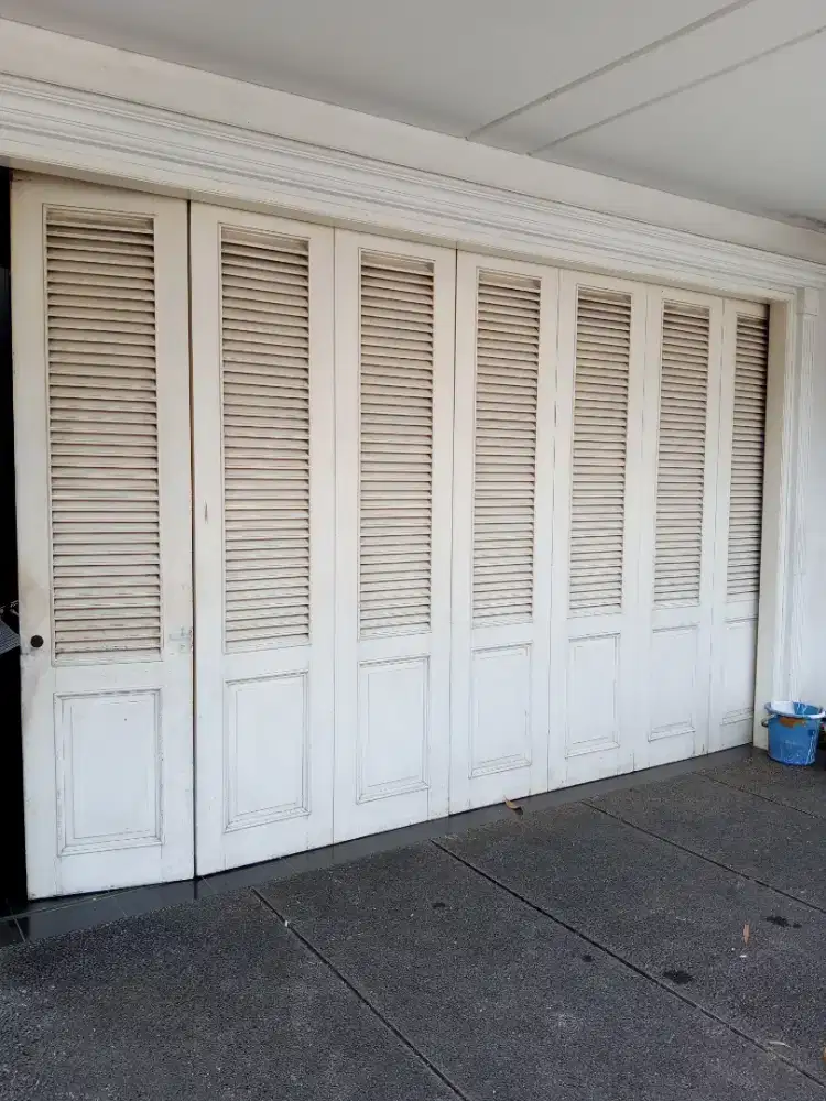 Pintu garasi jati duco putih 7 daun 265x420cm