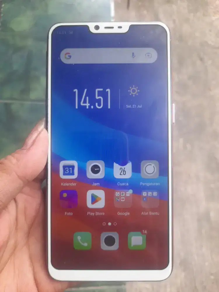 Oppo A3s 6/128gb. Rose gold edition.