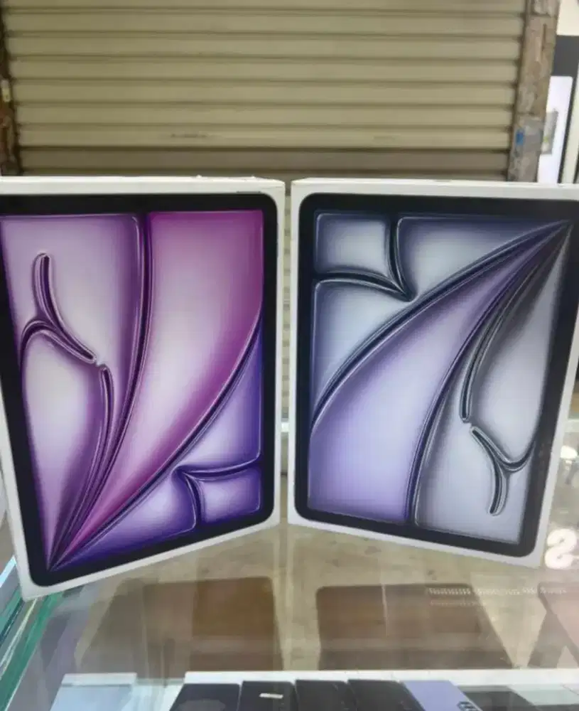 iPad AiR 8 M4 128GB 11iN wifi only garansi 1 tahun