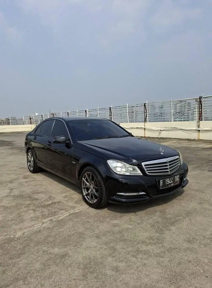 mercedes C200 CGI AT 2011 facelift