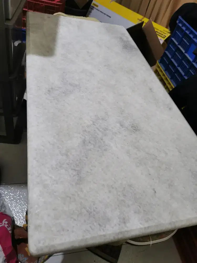 Dijual meja marmer putih asli
