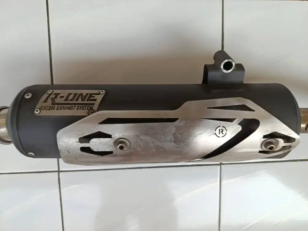 Knalpot R-One Racing Vario 125 (2022)