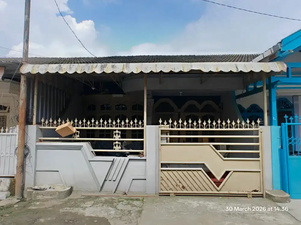 DISEWAKAN / DIJUAL RUMAH TINGGAL 1,5TINGKAT