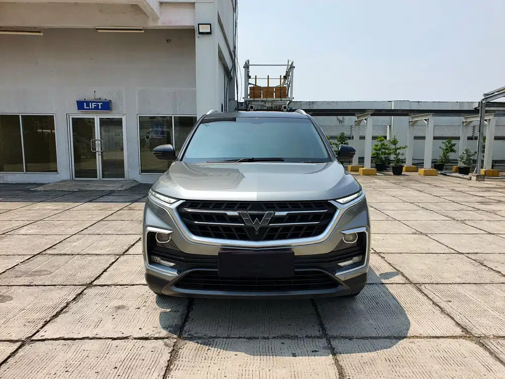 Wuling almaz Lux 1.5T 2020 7 seater