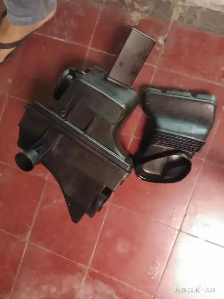 Rumah / box filter udara bmw e36 323