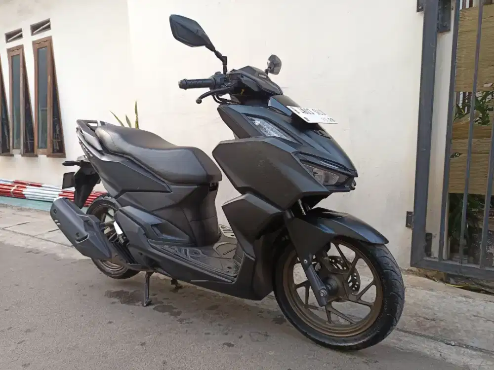 Honda vario 160 cbs 2023 lengkap pajak hidup