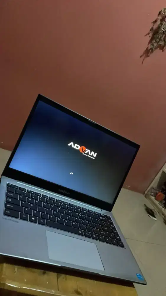 Laptop Advan Soulmate Mulus