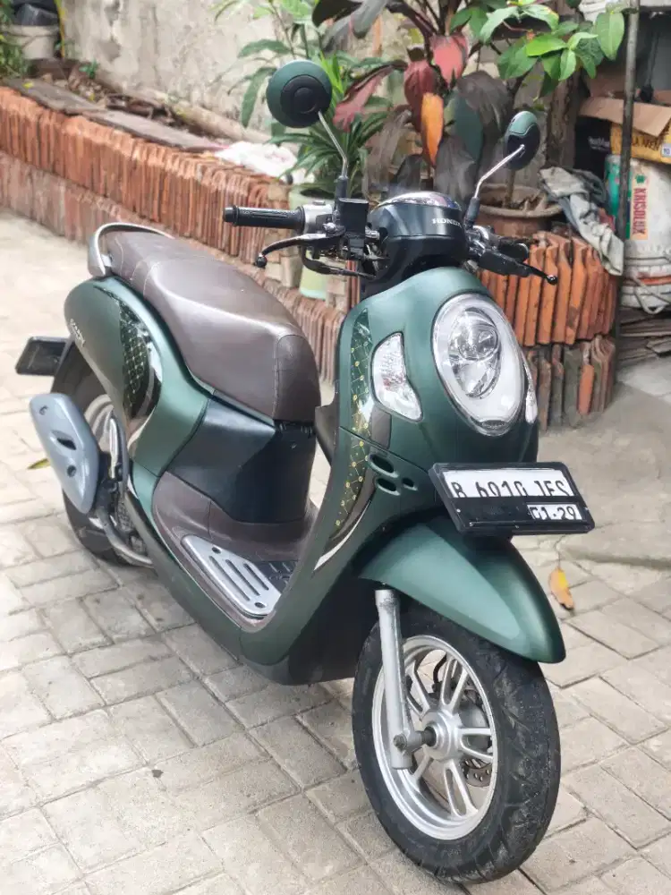 Scoopy CBS ISS 2023 PAJAK HIDUP